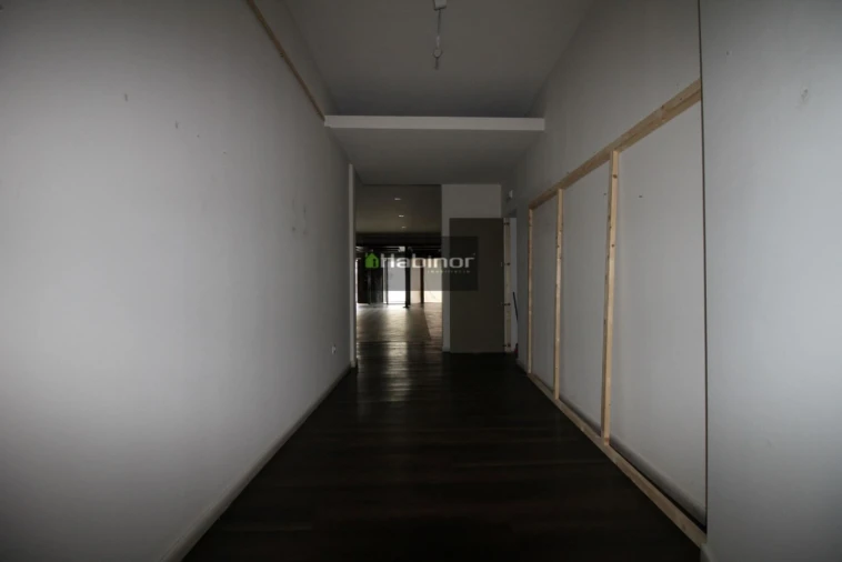 Loja para Arrendamento em Santa Maria Maior e Monserrate e Meadela Foto 15