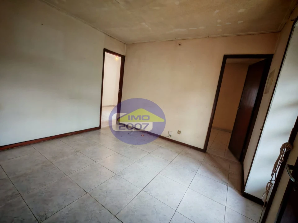 Moradia T6 para Venda em São Paio de Oleiros Foto 4