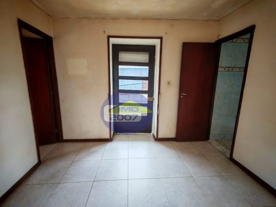 Moradia T6 para Venda em São Paio de Oleiros Foto 6