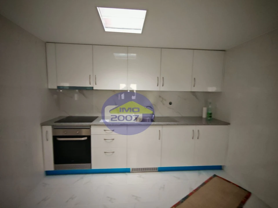 Moradia T6 para Venda em São Paio de Oleiros Foto 28