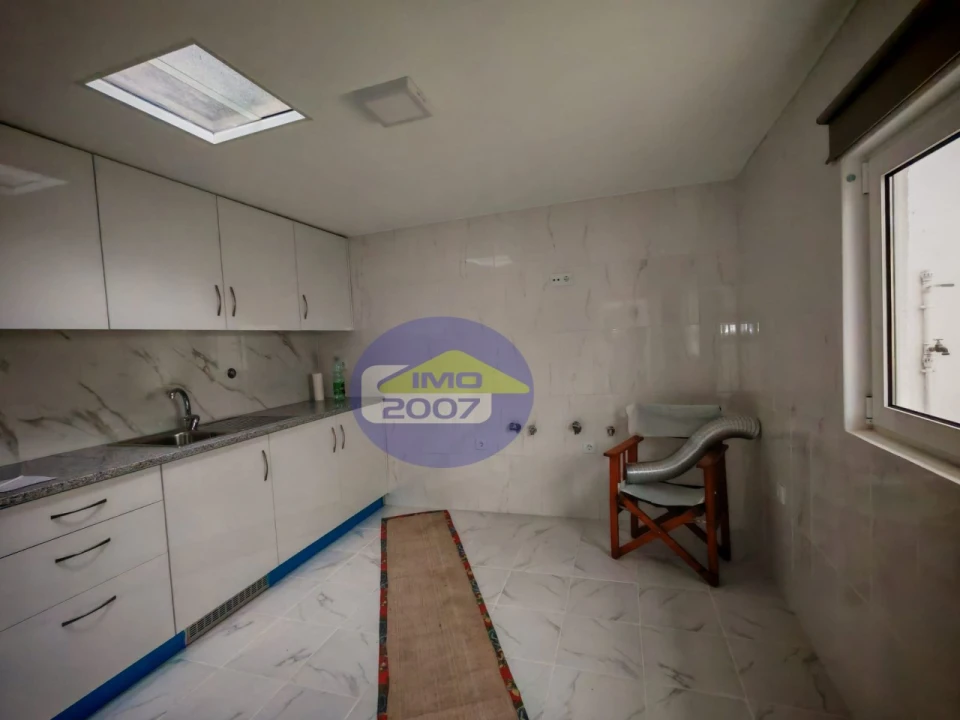 Moradia T6 para Venda em São Paio de Oleiros Foto 31