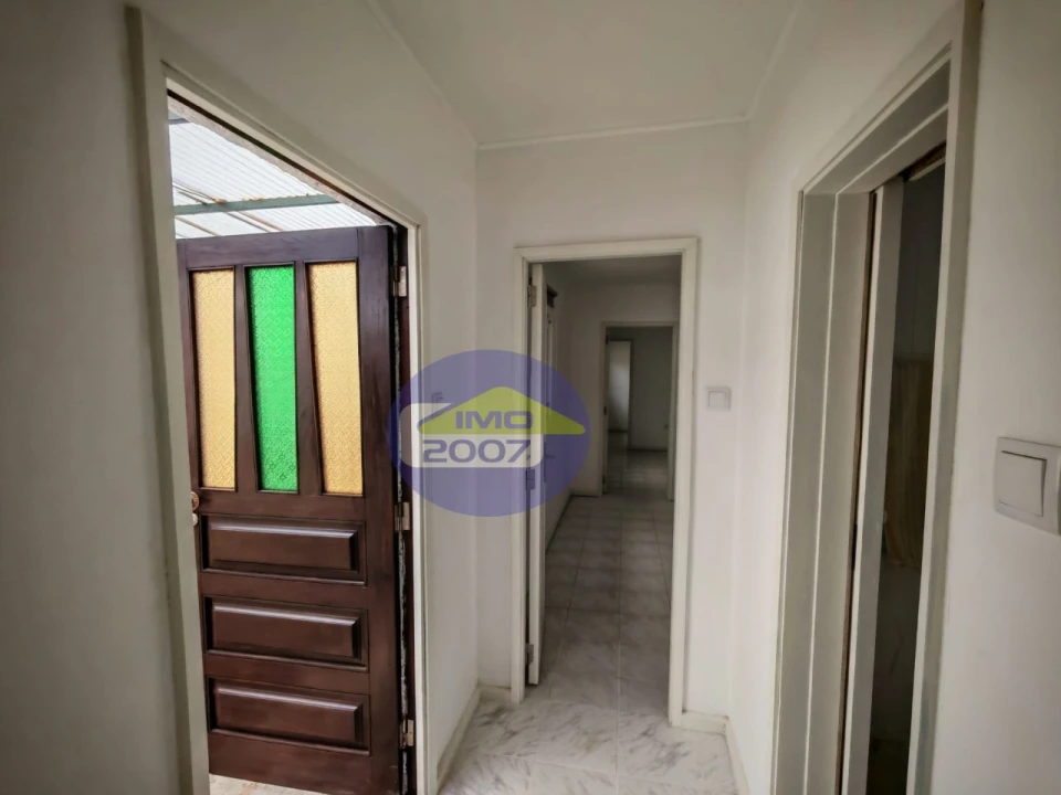 Moradia T6 para Venda em São Paio de Oleiros Foto 33