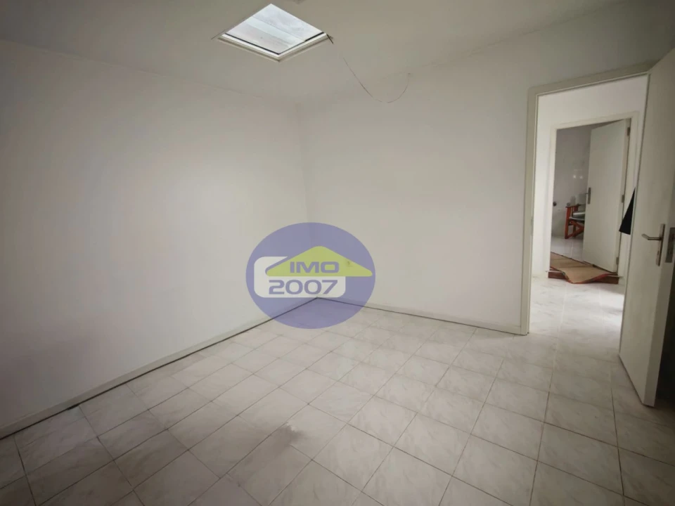 Moradia T6 para Venda em São Paio de Oleiros Foto 35