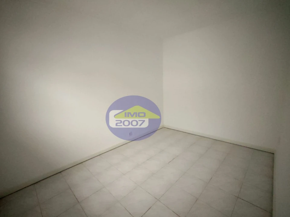 Moradia T6 para Venda em São Paio de Oleiros Foto 39