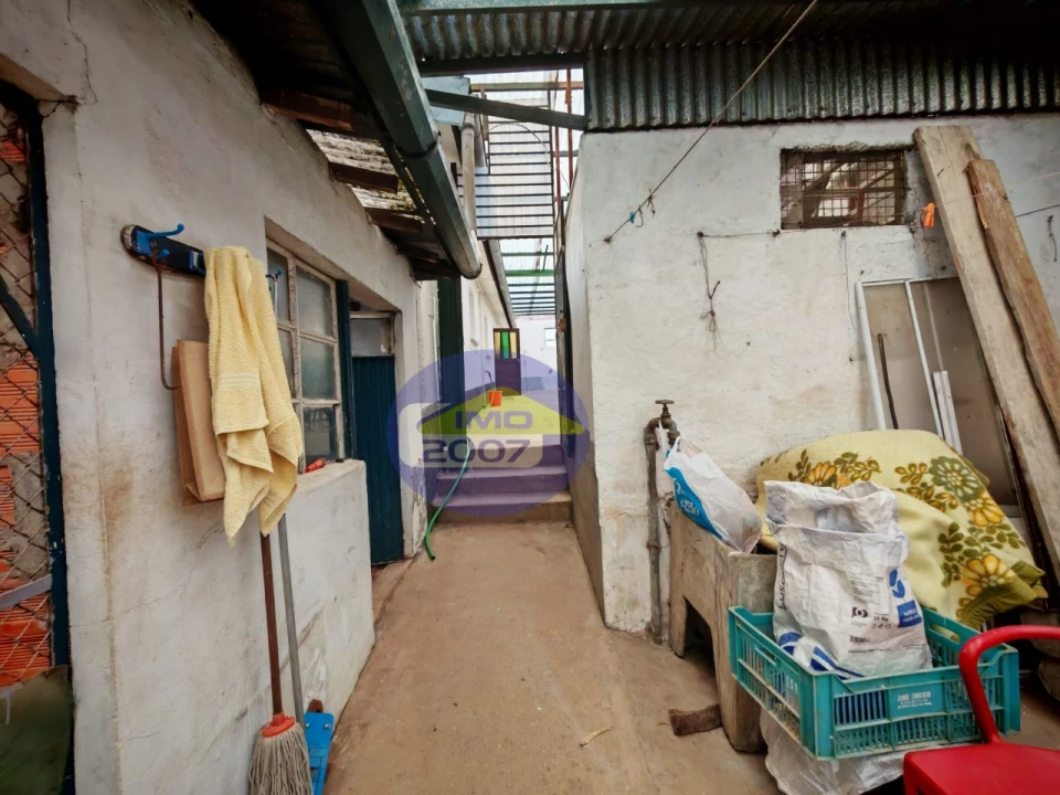 Moradia T6 para Venda em São Paio de Oleiros Foto 40