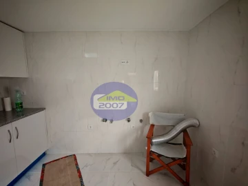 Moradia T6 para Venda em São Paio de Oleiros