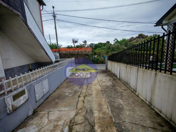 Moradia T6 para Venda em São Paio de Oleiros Foto 27