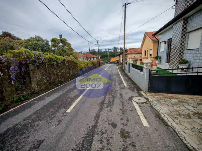 Moradia T6 para Venda em São Paio de Oleiros Foto 48