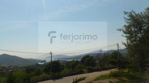 Moradia T3 para Venda em Vila Nova de Cerveira e Lovelhe