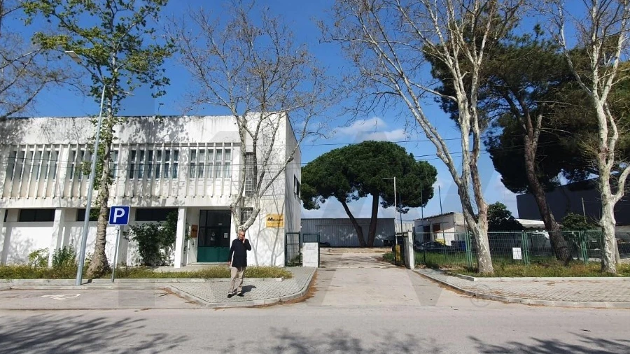 Armazém para Venda em Coruche, Fajarda e Erra