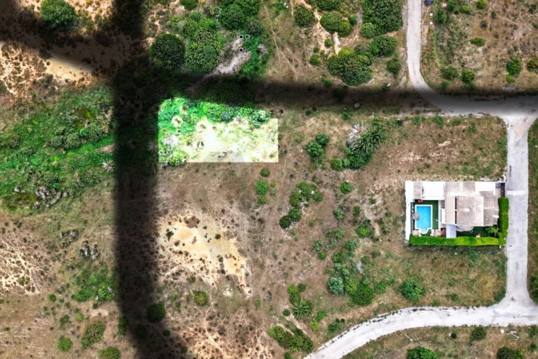 Terreno para Venda em Budens Foto 3