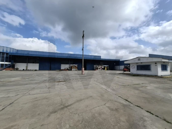 Armazém para Venda em Pegões Foto 25