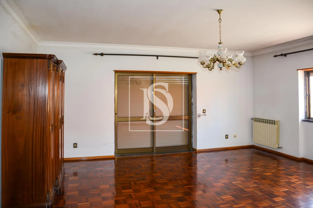 Moradia T4 para Venda em São João Baptista e Santa Maria dos Olivais Foto 8