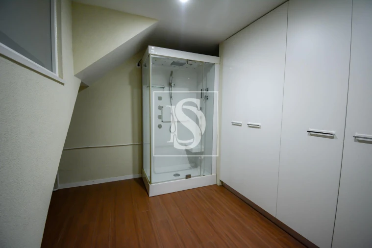 Moradia T5 para Venda em São João Baptista e Santa Maria dos Olivais Foto 25