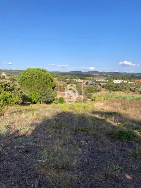 Moradia T3 para Venda em São João Baptista e Santa Maria dos Olivais