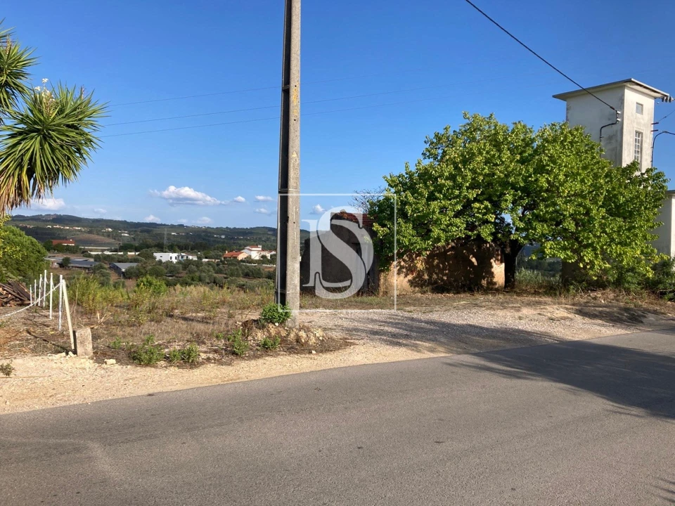 Moradia T3 para Venda em São João Baptista e Santa Maria dos Olivais Foto 7