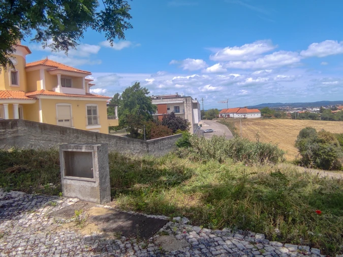 Terreno para Venda em São João Baptista e Santa Maria dos Olivais Foto 5