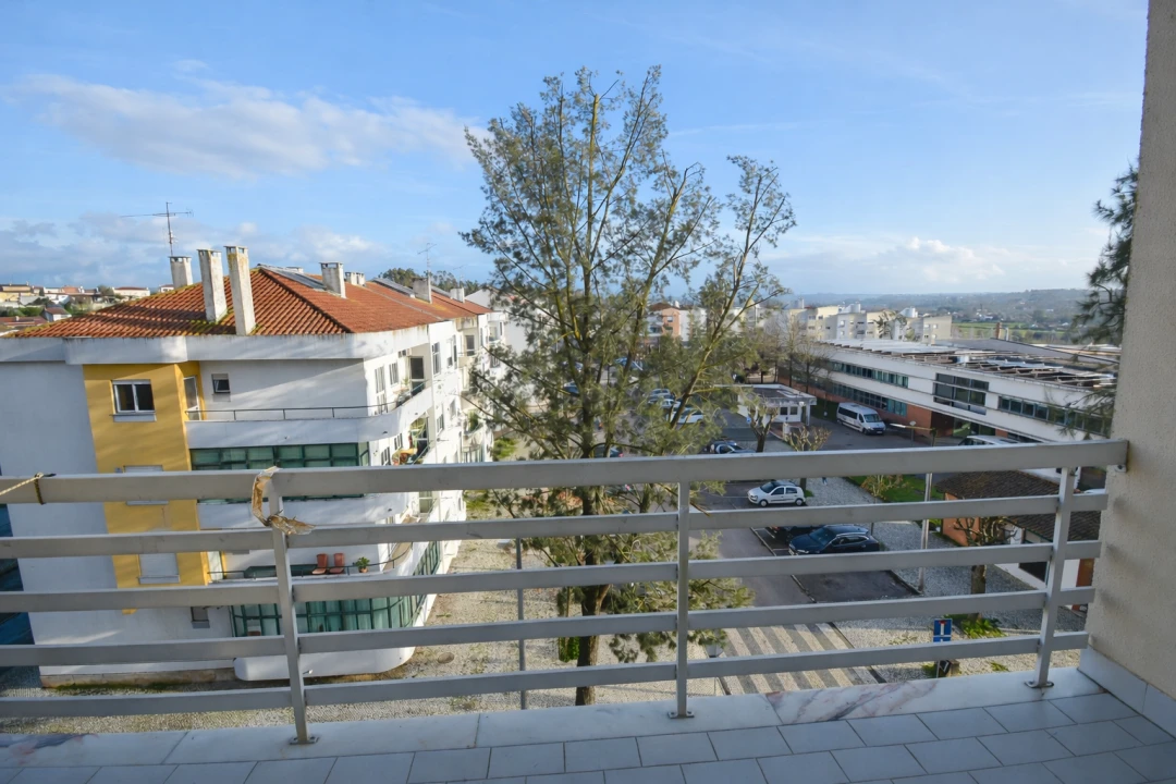 Apartamento T3 para Venda em São João Baptista e Santa Maria dos Olivais Foto 11