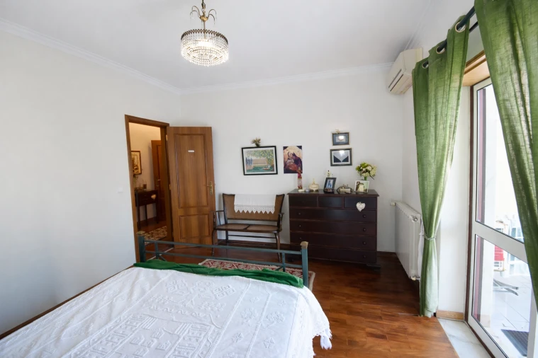 Apartamento T3 para Venda em São João Baptista e Santa Maria dos Olivais Foto 12