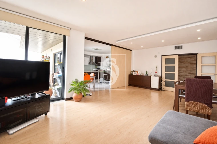 Apartamento T4 para Venda em Nossa Sra de Fatima Foto 2