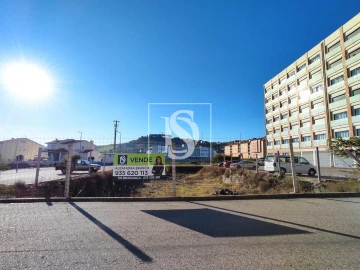 Terreno para Venda em Sé, Santa Maria e Meixedo