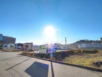 Terreno para Venda em Sé, Santa Maria e Meixedo