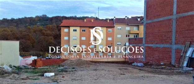 Terreno para Venda em Samil