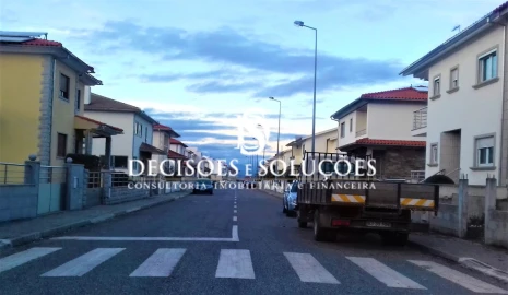 Terreno para Venda em Samil