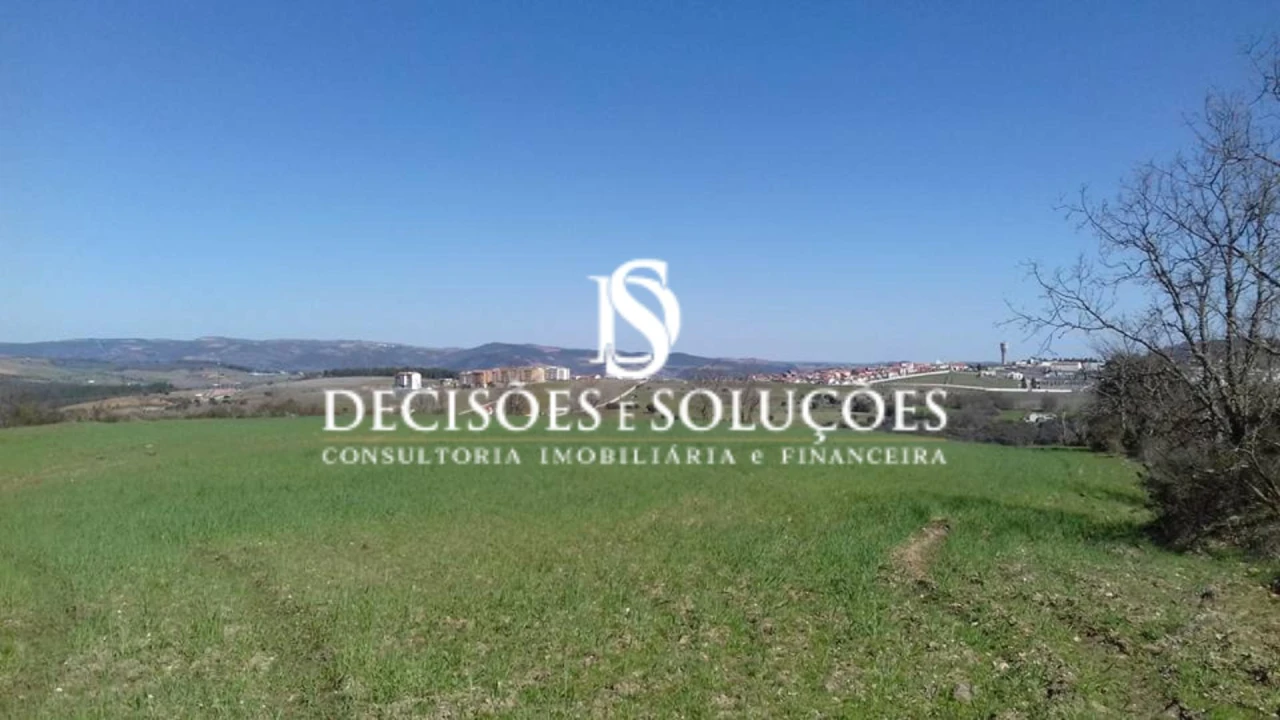 Terreno para Venda em Donai Foto 1