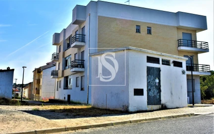 Terreno para Venda em Samil