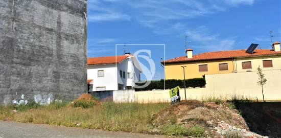 Terreno para Venda em Samil