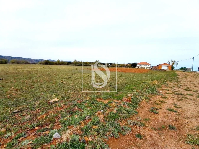 Terreno para Venda em Baçal Foto 2