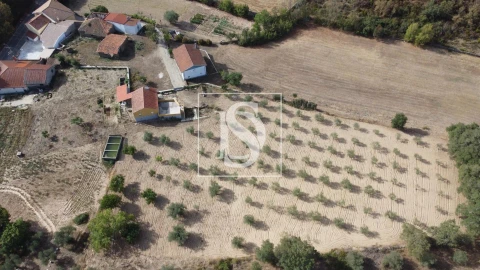 Moradia T2 para Venda em Outeiro