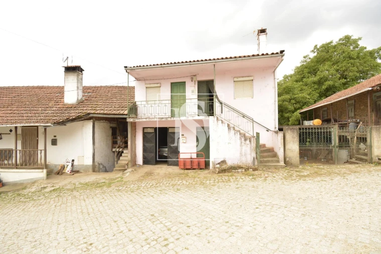 Moradia T3 para Venda em Amendoeira Foto 11