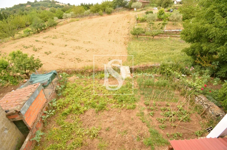 Moradia T3 para Venda em Amendoeira Foto 12