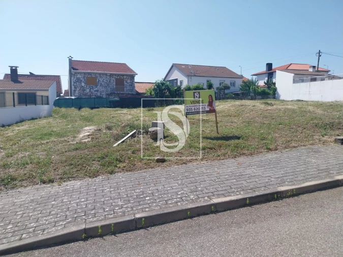 Terreno para Venda em Sé, Santa Maria e Meixedo Foto 2