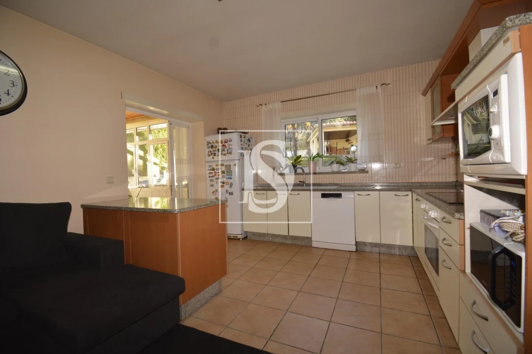 Moradia T5 para Venda em Donai Foto 4