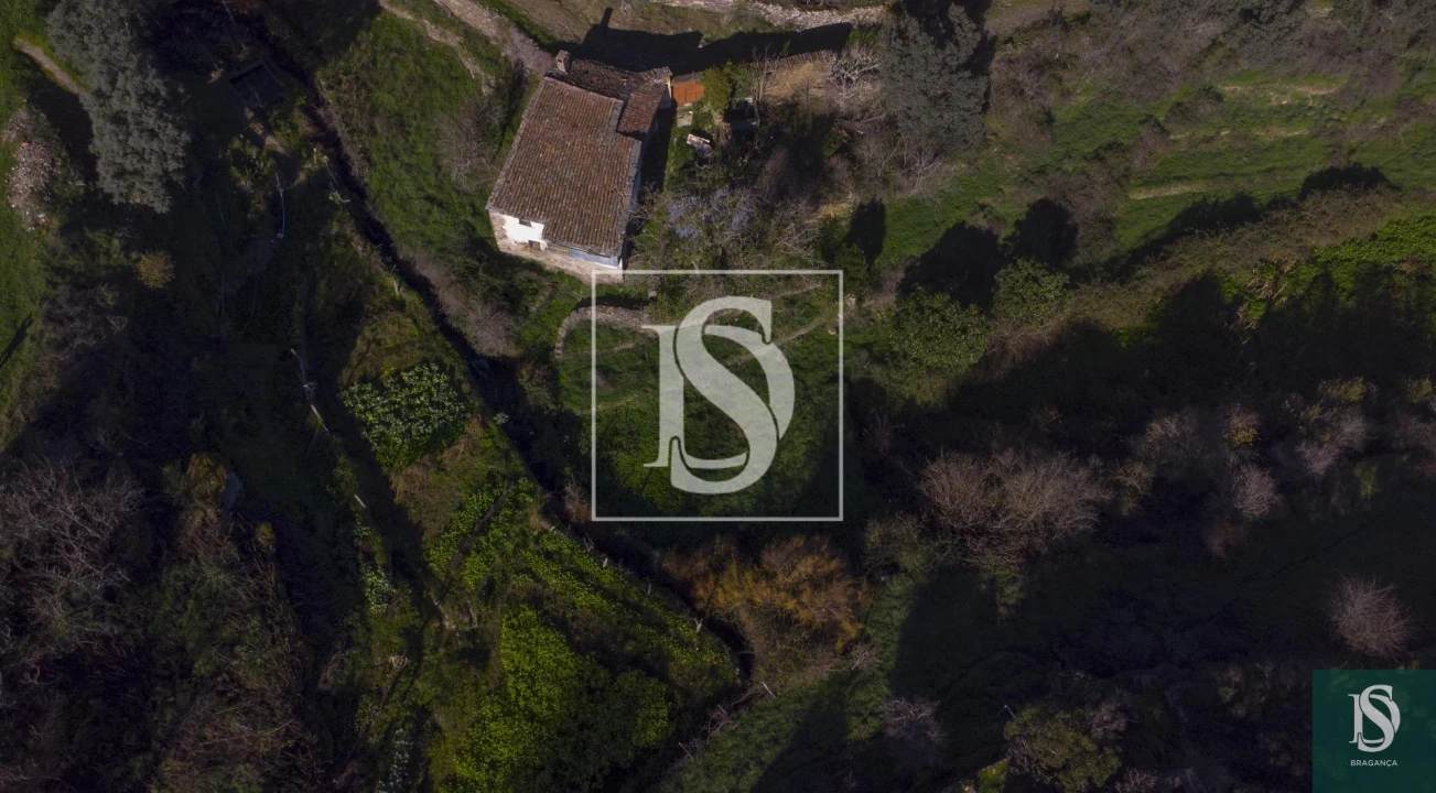 Quinta T0 para Venda em Sé, Santa Maria e Meixedo Foto 1