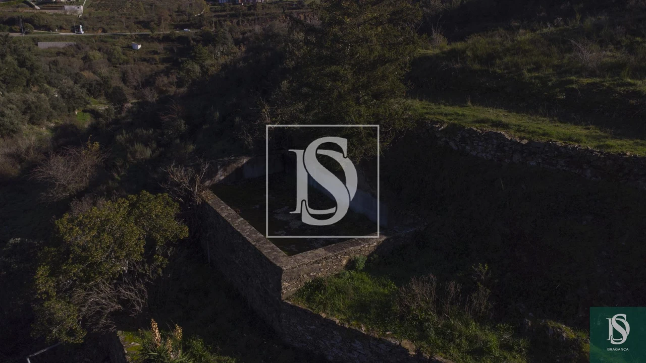 Quinta T0 para Venda em Sé, Santa Maria e Meixedo Foto 4