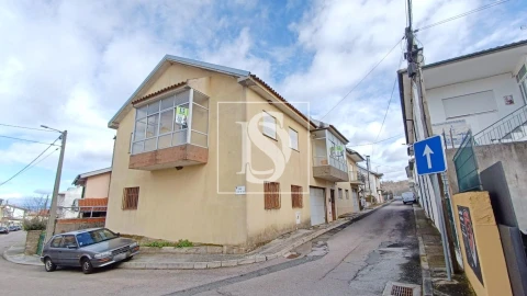 Moradia T3 para Venda em Samil