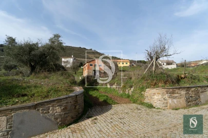 Terreno para Venda em Alfaião