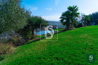 Terreno para Venda em Sé, Santa Maria e Meixedo