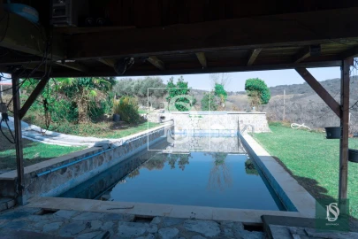 Terreno para Venda em Sé, Santa Maria e Meixedo