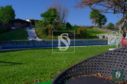 Terreno para Venda em Sé, Santa Maria e Meixedo