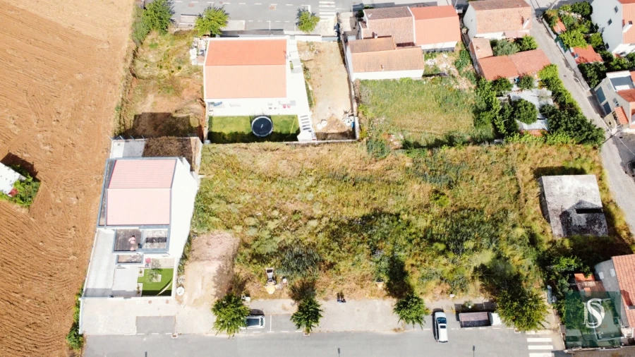 Terreno para Venda em Sé, Santa Maria e Meixedo Foto 6
