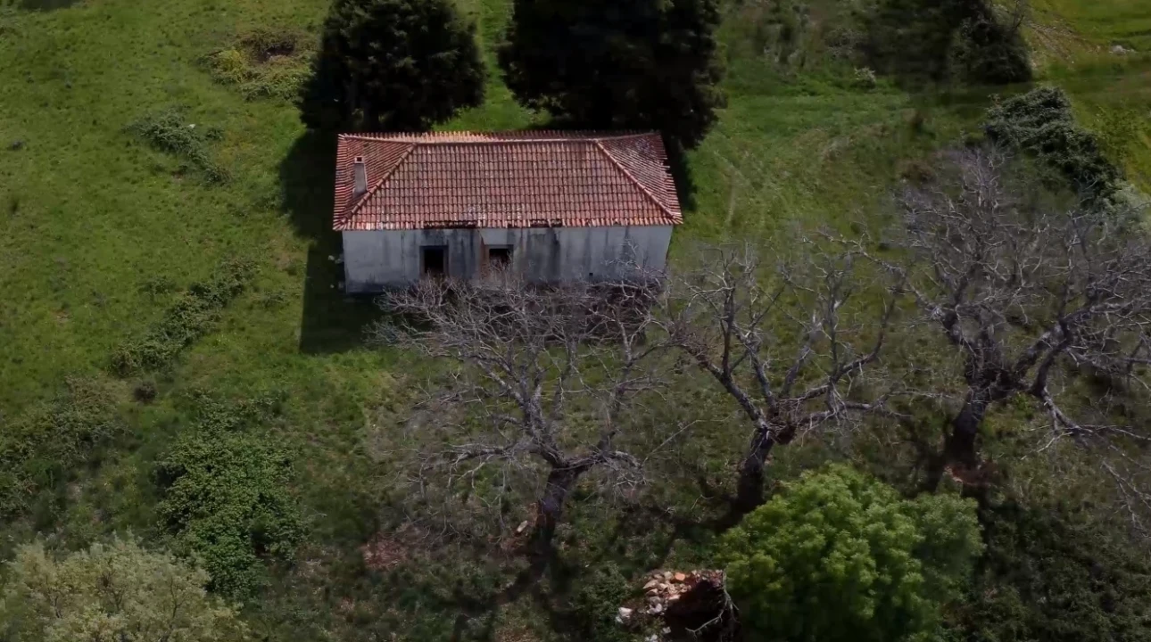 Moradia T0 para Venda em Ifanes e Paradela Foto 9