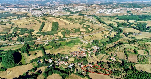 Terreno para Venda em Castro de Avelãs