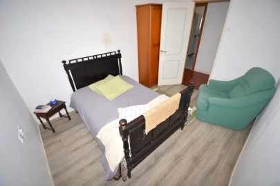 Prédio para Venda em Sé, Santa Maria e Meixedo