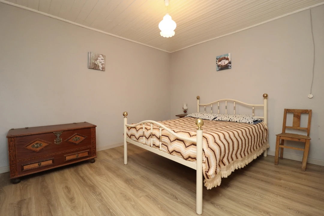 Moradia T3 para Venda em Santa Comba de Rossas Foto 6