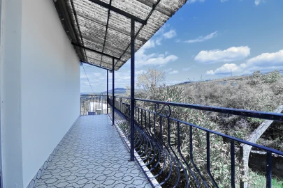 Moradia T3 para Venda em Santa Comba de Rossas